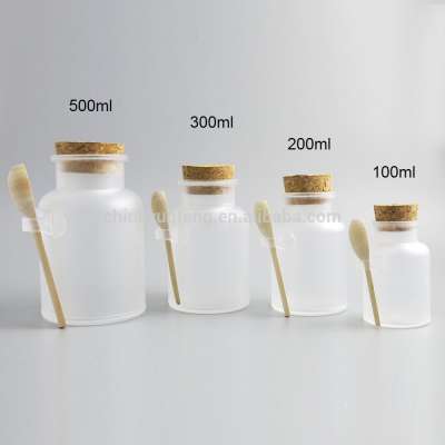 100ml 200ml 300ml 500ml Plastic Frosted Bath Salt Bottle with Wooden Spoon for Personal Care Packaging